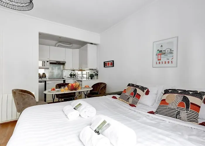103- Elegant Apartment Near The Eiffel Tower